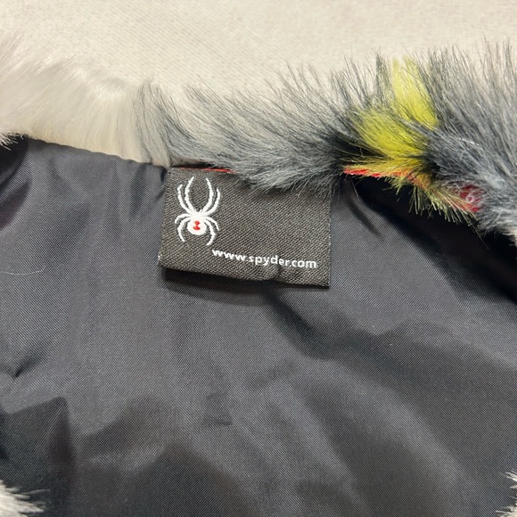 Faux Fur Ski ⛷️ Vest - Picture 3 of 5